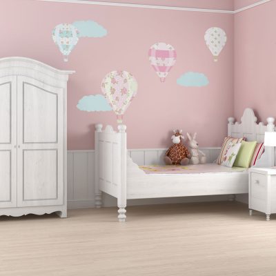 VIntage hot air balloon wall stickers perfect for decorating a girls bedroom or nursery