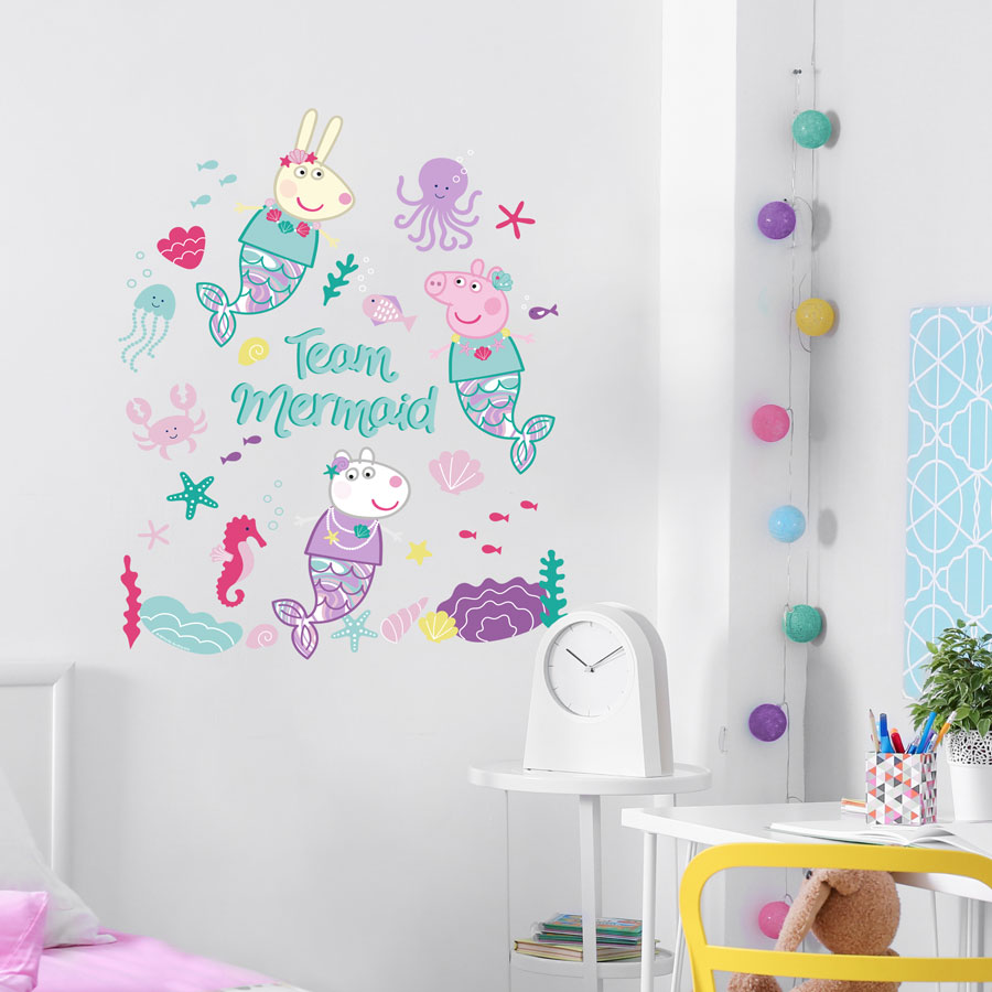Team Mermaid wall sticker in Peppa Pig theme perfect for decorating a child's bedroom