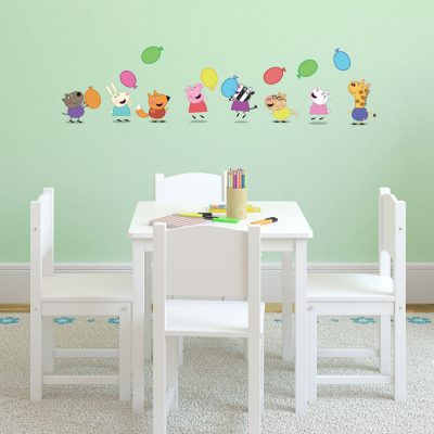 Peppa & Friends with Balloons wall sticker (Regular size) features Peppa Pig and all her friends and is the perfect addition to a decorating a child's bedroom