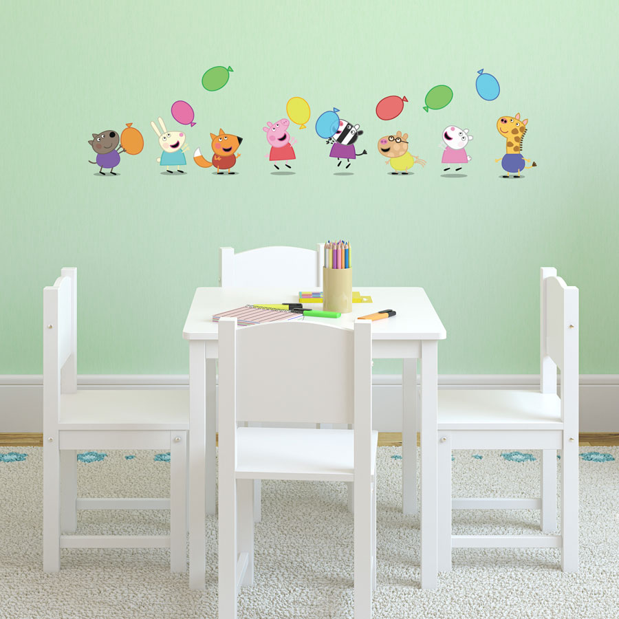 Peppa & Friends with Balloons wall sticker (Regular size) features Peppa Pig and all her friends and is the perfect addition to a decorating a child's bedroom