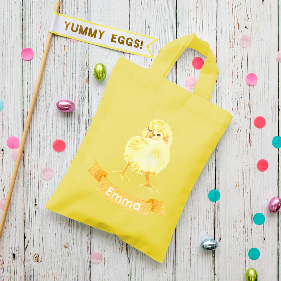 Personalised chick Easter bag (Yellow bag) is the perfect way to make your child's Easter egg hunt super special this year