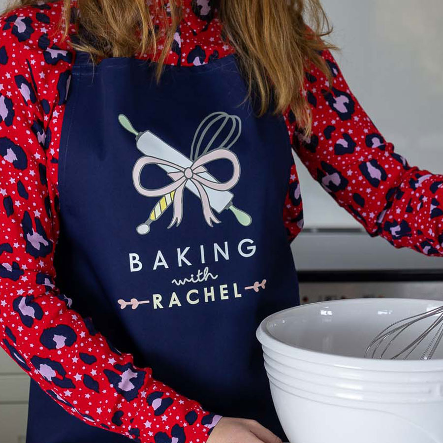 Personalised baking apron (Adult - Navy) is a perfect gift for a keen baker and fully personalisable with a name of your choice