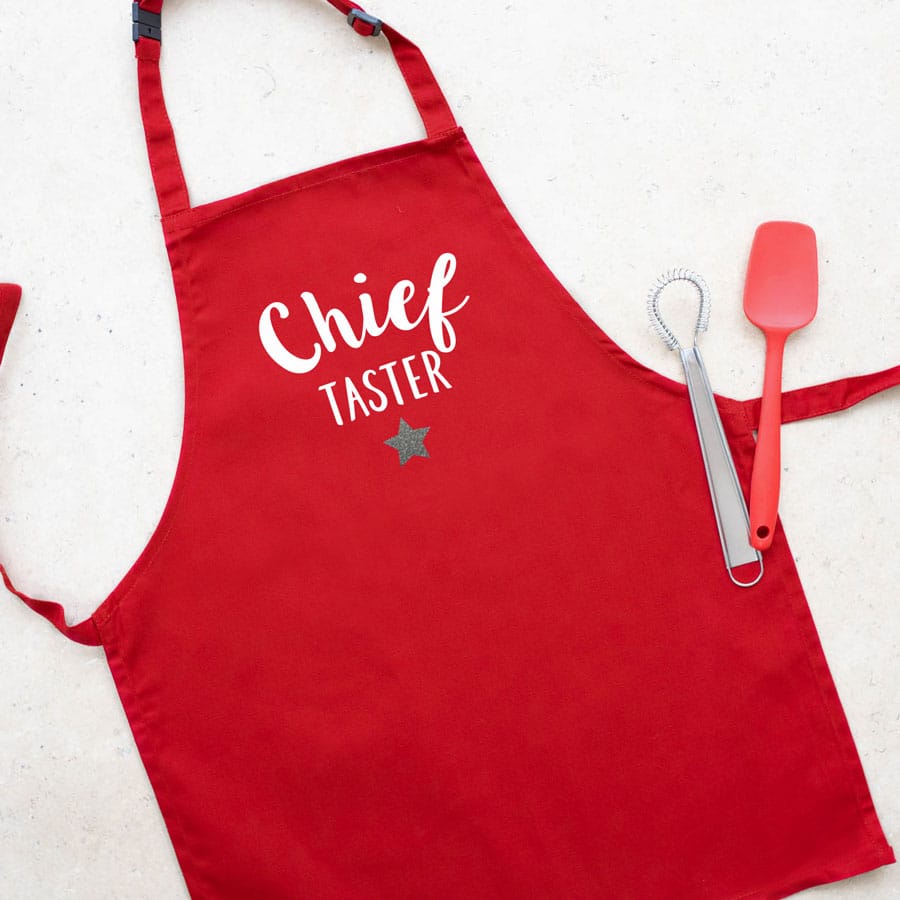 Chief baker apron (Red) perfect gift for a child who loves to help out when baking!