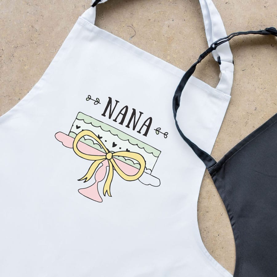 Personalised cake apron (Adult - White) a perfect gift for a keen baker for birthday's, Mother's Day or even Christmas