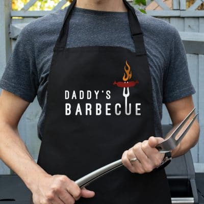 Personalised sizzling sausage apron (Adult) in black is a perfect gift for a brother, father or Grandad on their birthday or as a gift for father's day