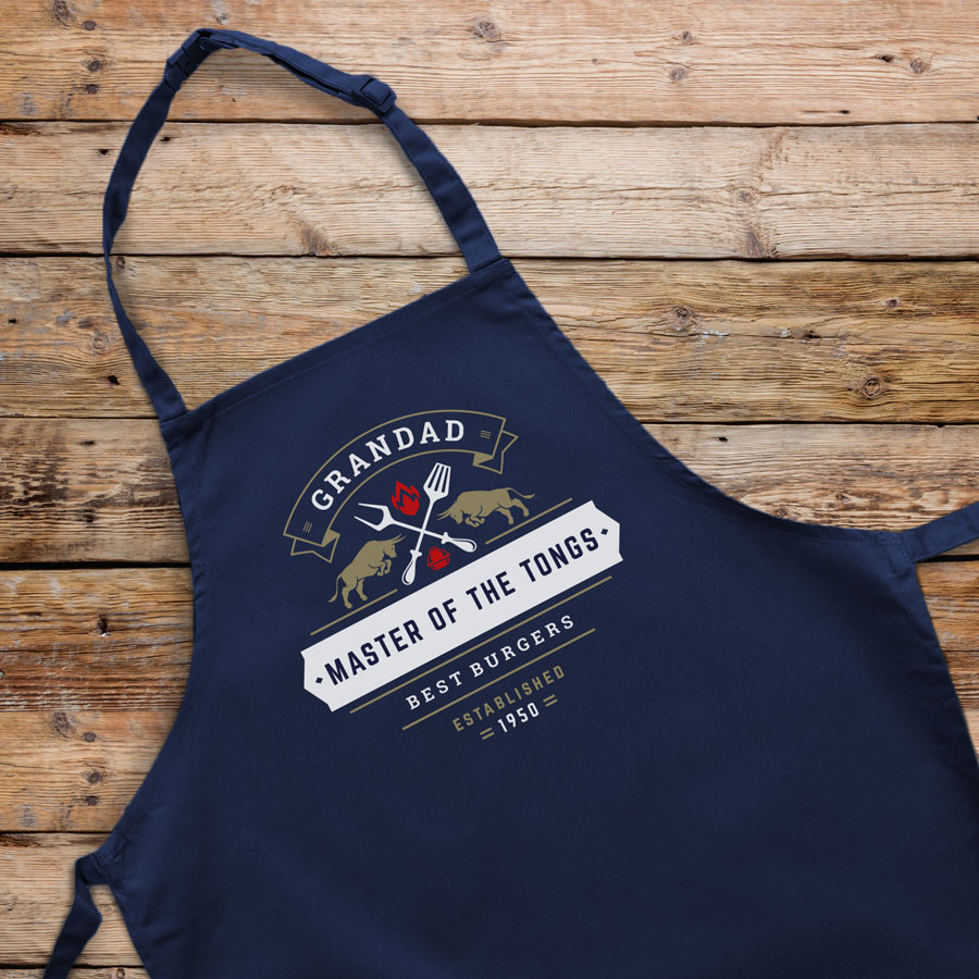 Personalised master of the tongs apron (Adult) in navy is a perfect gift for a brother, father or Grandad on their birthday or as a gift for father's day