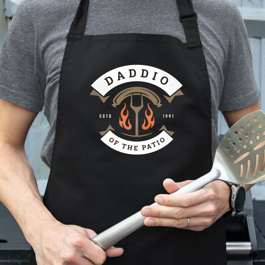 Daddio of the patio apron (Adult - Black) perfect gift for dads and available in 5 different colour options