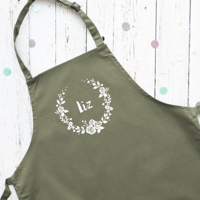 Personalised wreath apron (Sage) perfect gift for a birthday or christmas