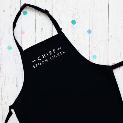 Chief spoon licker apron (Black) perfect gift for a child who loves to help with baking and cooking