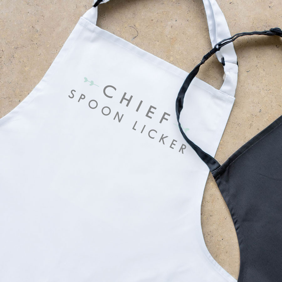Chief spoon licker apron (White) perfect gift for a child who loves to help with baking and cooking