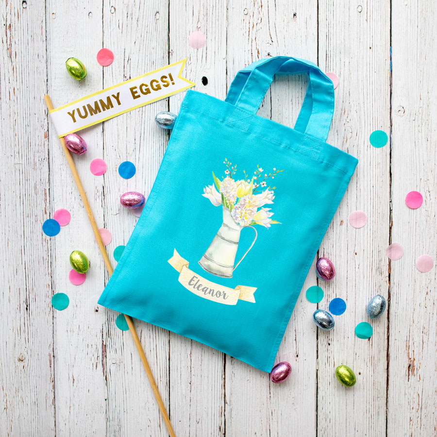 Personalised Spring Flowers Easter bag (Blue) is the perfect way to make your child's Easter egg hunt super special this year