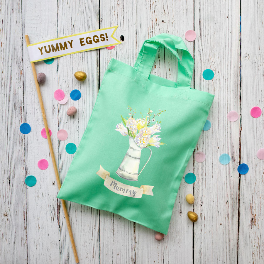 Personalised Spring Flowers Easter bag (Mint green) is the perfect way to make your child's Easter egg hunt super special this year