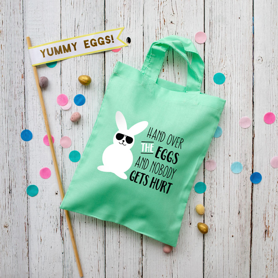 Hand over the eggs Easter bag (Mint green) perfect for your child's Easter egg hunt this year