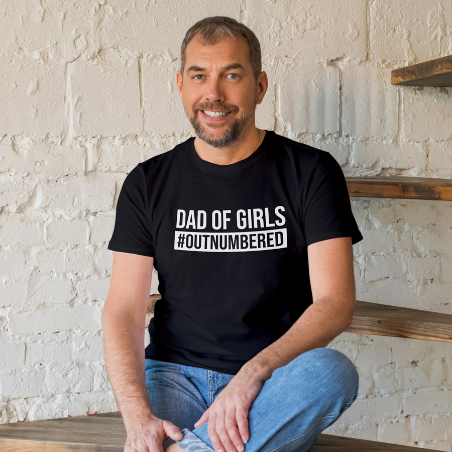 Dad of Girls #Outnumbered Men's T-shirt (Black) perfect gift for fathers day, birthday or Christmas
