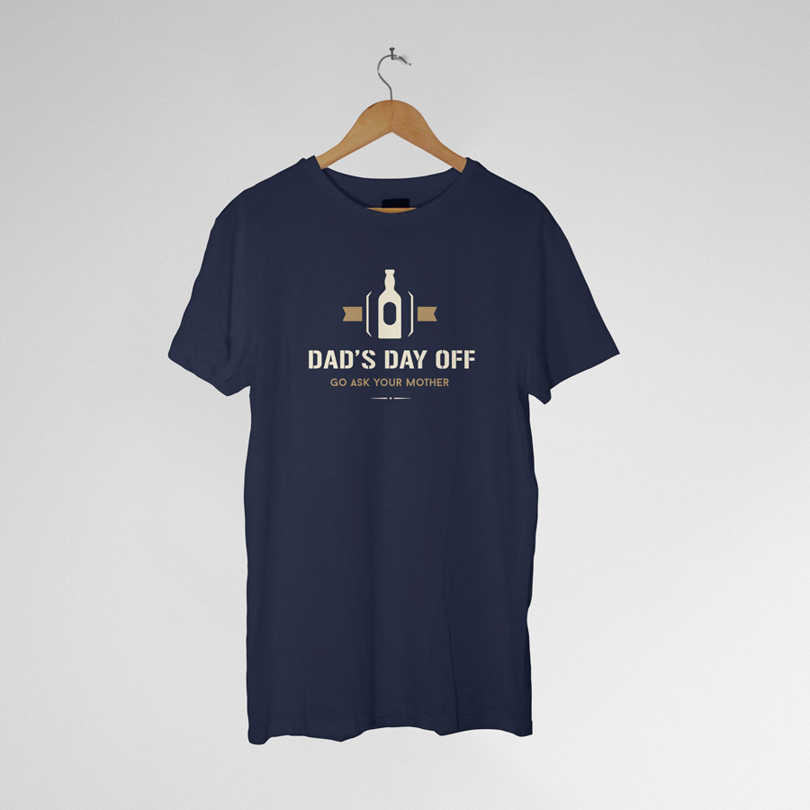 Dad's Day Off Men's T-shirt (Navy) perfect gift for fathers day, birthday or Christmas