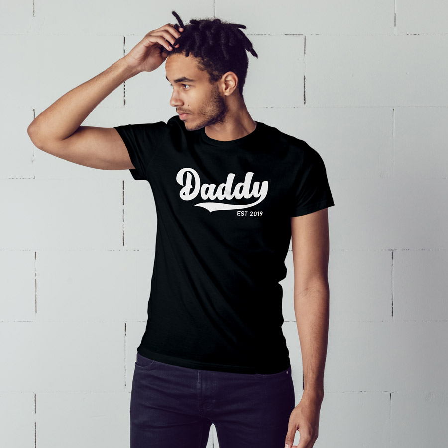Personalised dad est Men's T-shirt (Black) perfect gift for fathers day, birthday or Christmas