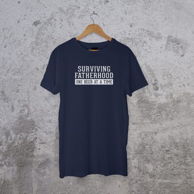 Surviving fatherhood Men's T-shirt (Navy) perfect gift for fathers day, birthday or Christmas