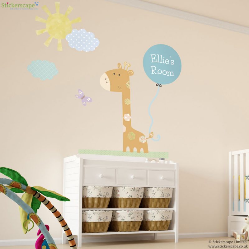 Personalised giraffe wall sticker with balloon