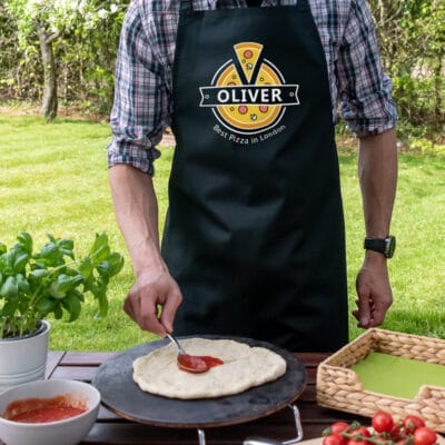 Personalised papa-roni pizza apron in black