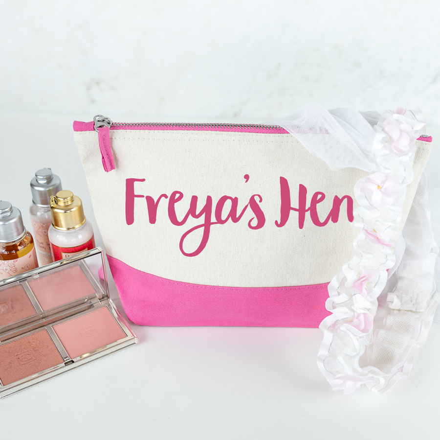 personalised hen wash bag in pink with pink text