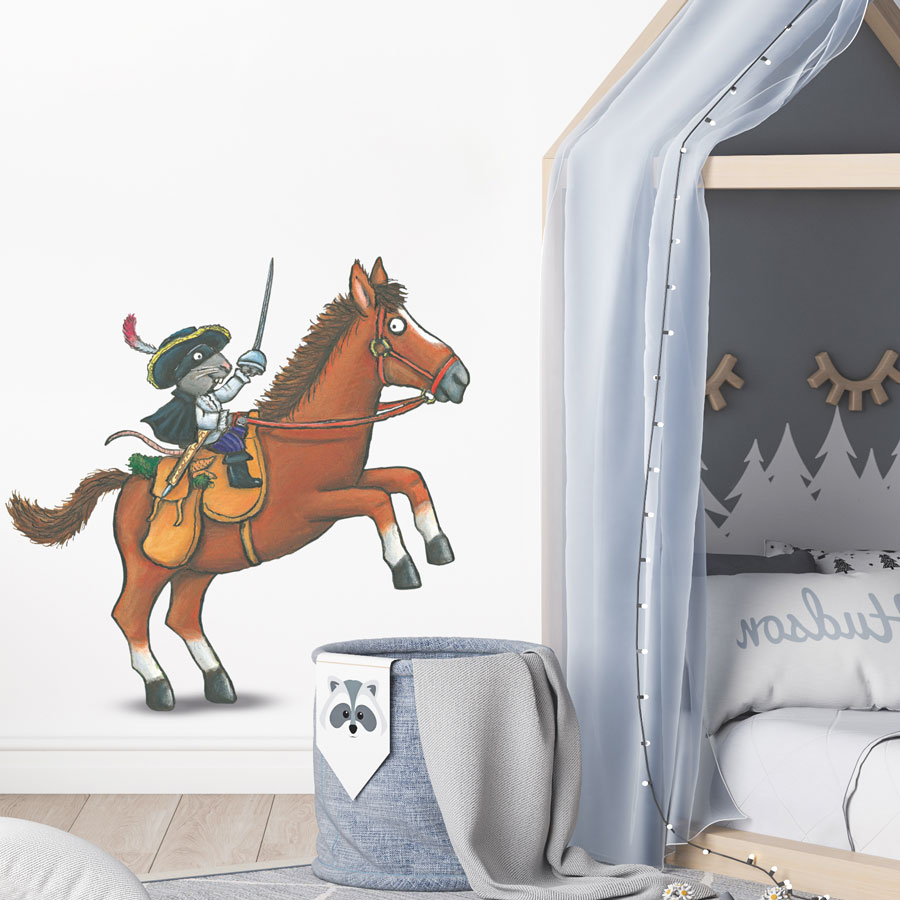 Highway Rat and Horse wall sticker (Large size) next to a toddler bed