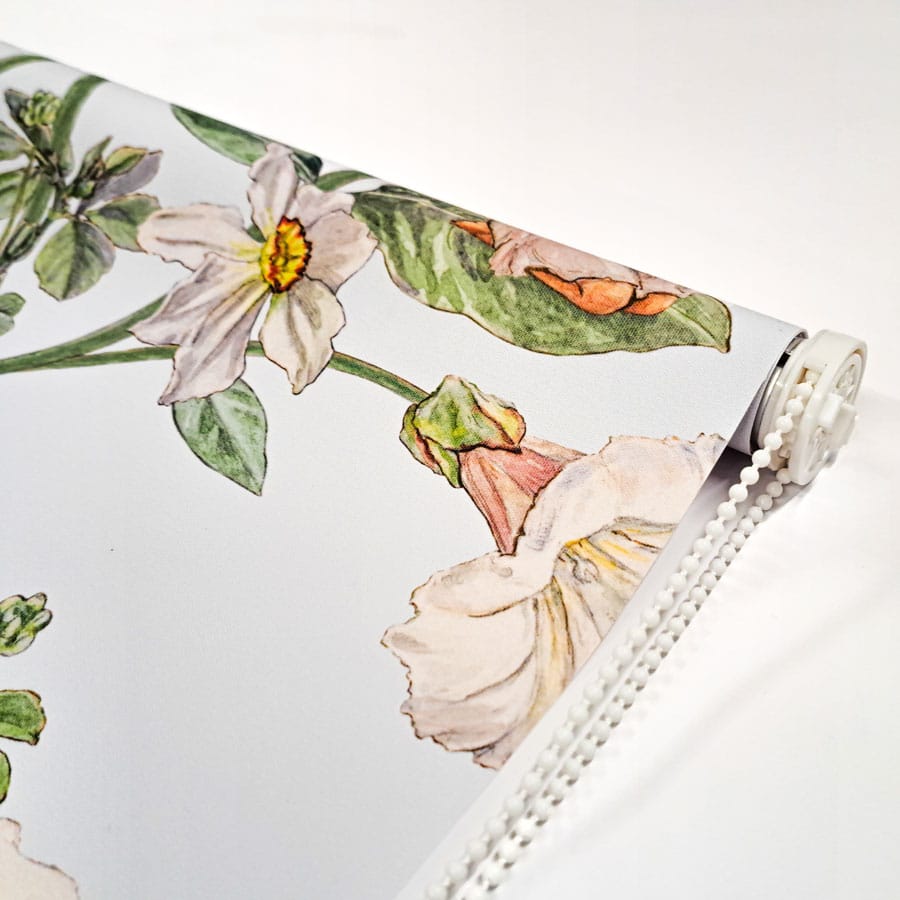 The Narcissus Flower Fairy roller blind close-up of roller blind mechanism with white chain