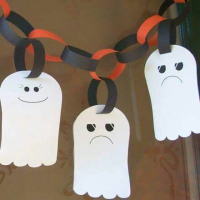 Ghost pa[per chains | Halloween craft ideas for kids | Blog | Stickerscape | UK