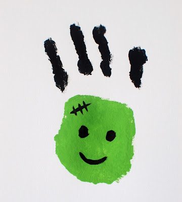 Frankenstein hand print | Halloween craft ideas for kids | Stickerscape | UK